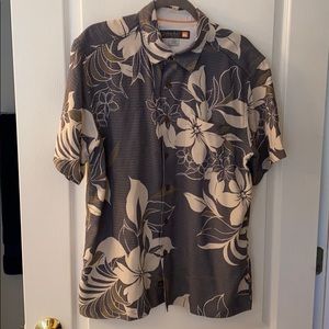 Quiksilver Waterman Hawaiian Shirt Size Medium